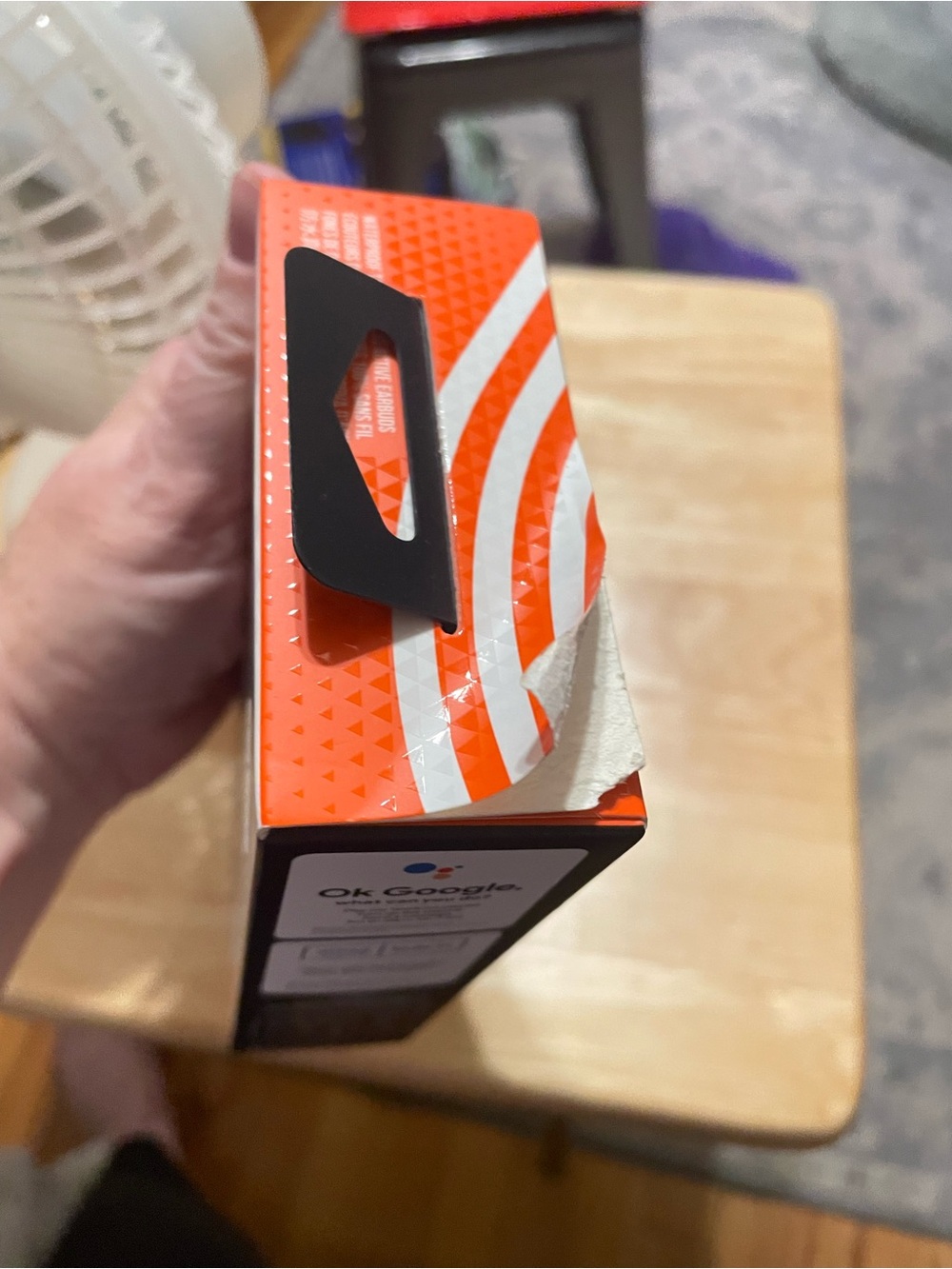 JBL Black and Orange Bluetooth V5.2 Smart earbuds Box - Picture 5 of 5